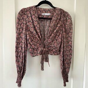 Zara boho long sleeve cropped blouse floral pattern tie front side zipper (S)